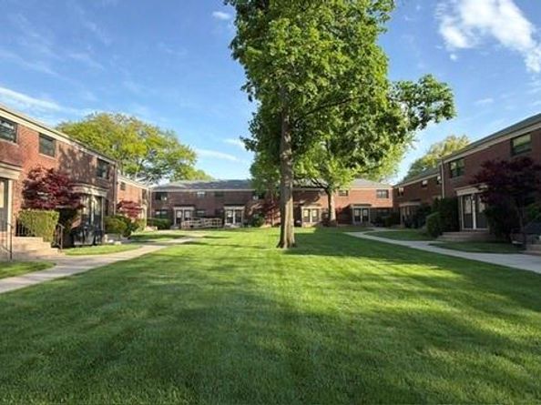 220-26 73rd Avenue A2, Bayside NY 11364