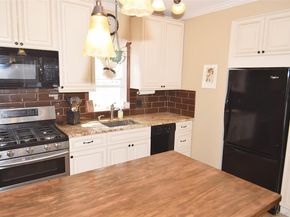 22 Salem Place, Copiague NY 11726