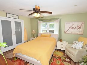 22 Salem Place, Copiague NY 11726