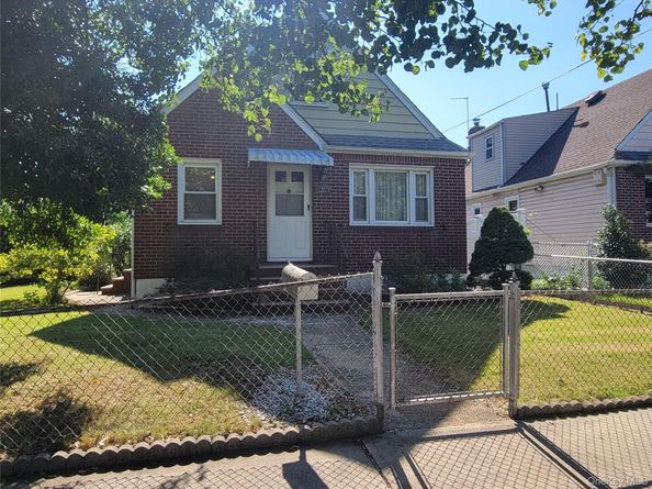 84-18 Commonwealth Boulevard, Bellerose NY 11426