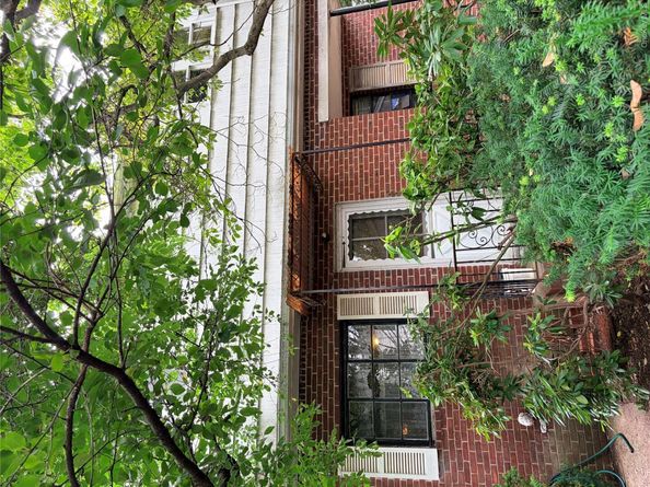 610 Harless Place, West Hempstead NY 11552