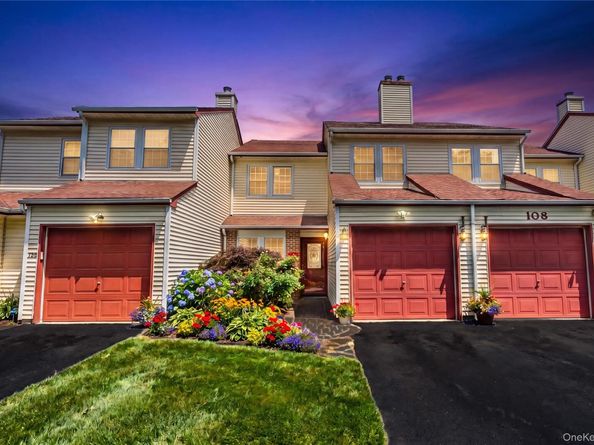 106 Strathmore Court Drive, Coram NY 11727