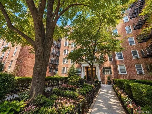 8511 34th Avenue 3H, Jackson Heights NY 11372