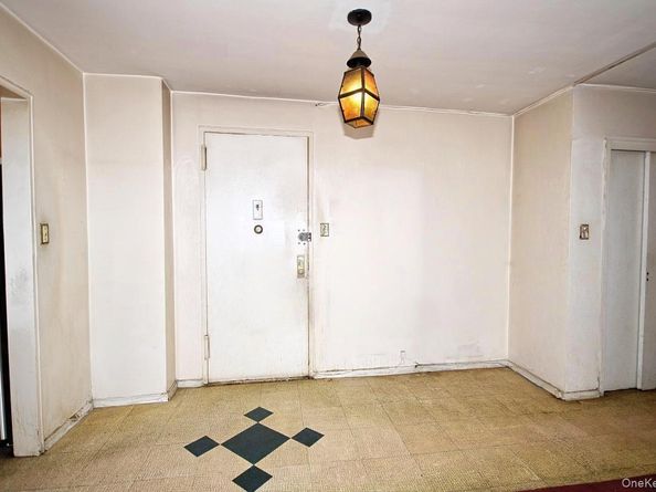 1935 shore paRKWAY 15A, Brooklyn NY 11214