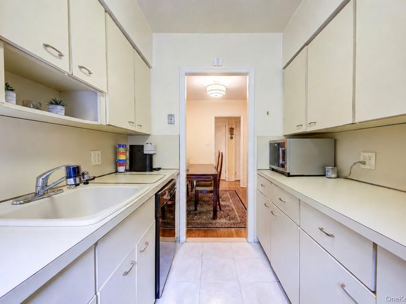 77-11 35th Avenue 1S, Jackson Heights NY 11372