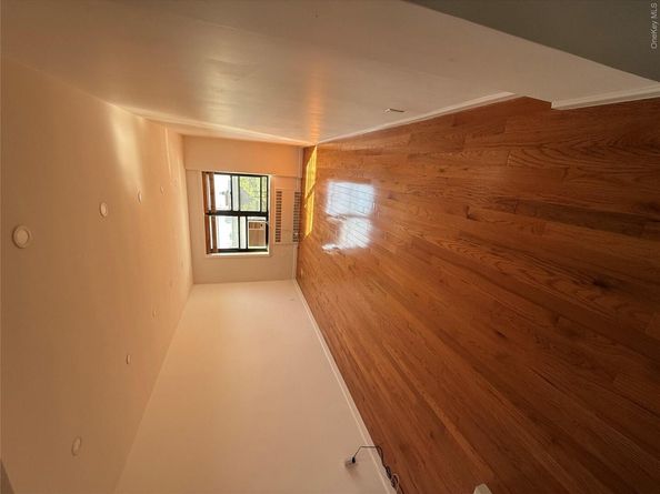 139-10 28th Road 6C, Flushing NY 11354