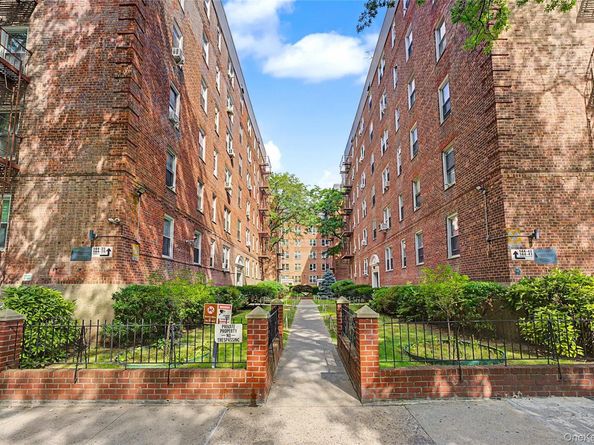 144-45 Sanford Avenue 5F, Flushing NY 11355