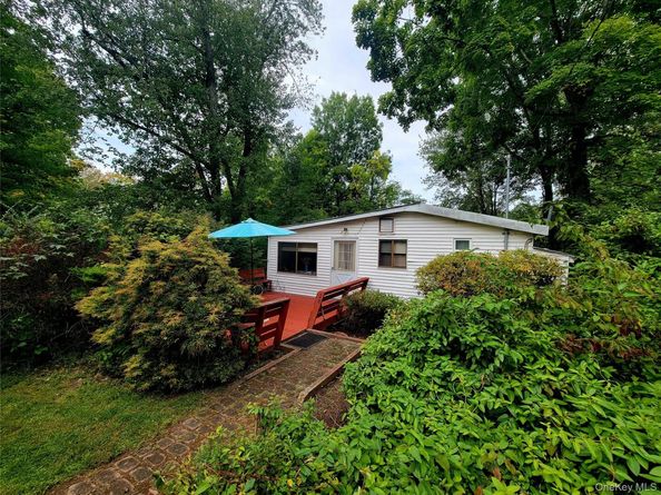 3300 Baker Street 28, Mohegan Lake NY 10547