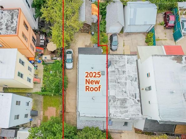 6128 62nd Street, Middle Village NY 11379