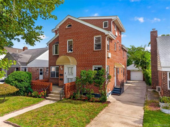 56-15 199th Street, Fresh Meadows NY 11365