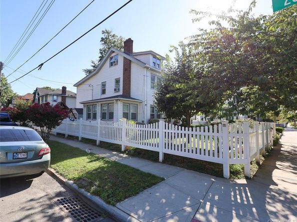 20020 104th Avenue, Saint Albans NY 11412