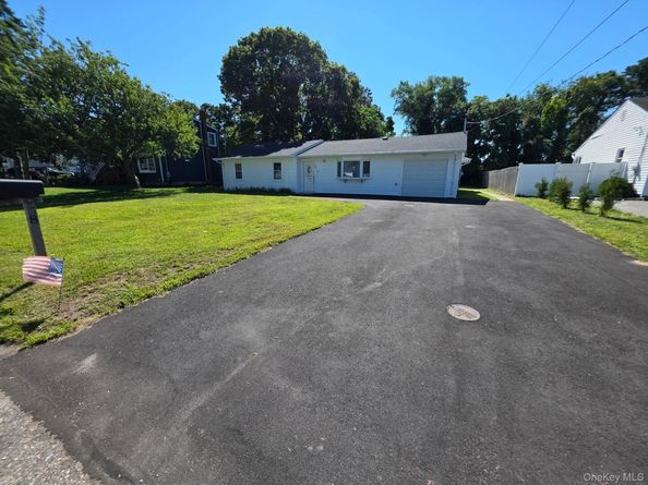 58 Appel Drive E, Shirley NY 11967