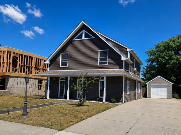 547 Sunnybrook Drive, Oceanside NY 11572