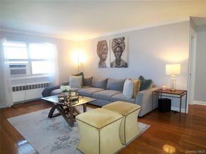 8 Cascade Terrace 1D, Yonkers NY 10703