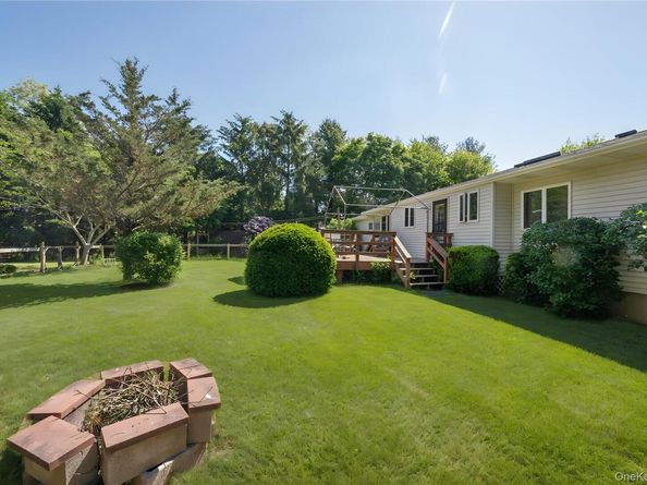 44 Aliperti Road, Jamesport NY 11947