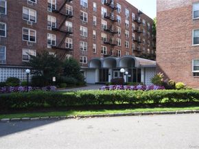 54-44 Little Neck Parkway 5U, Little Neck NY 11362