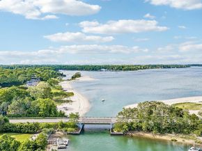 2100 Glenn Road, Southold NY 11971