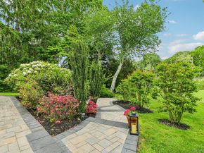 2100 Glenn Road, Southold NY 11971