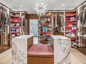 23 Estates Terrace N, Manhasset NY 11030