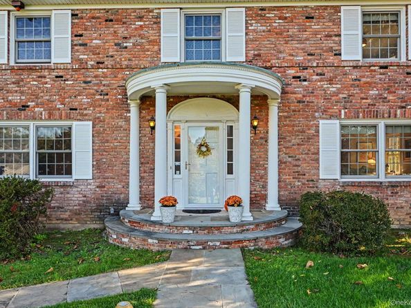 167 Holbrook Lane, Briarcliff Manor NY 10510
