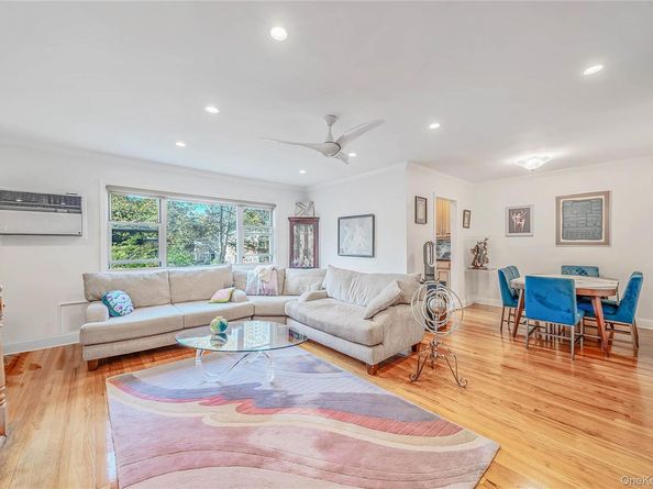 87-27 Marengo Street 2C, Holliswood NY 11423
