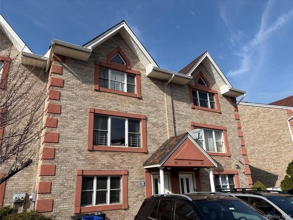 114-63 Dalian Court, College Point NY 11356