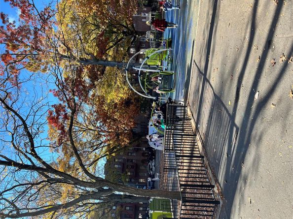 81-11 45 Ave 6D, Elmhurst NY 11373