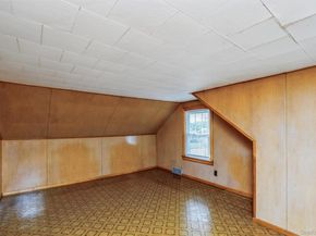 10 Laurel Road, Ronkonkoma NY 11779