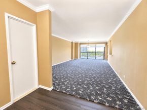 27110 Grand Central Parkway 7K, Floral Park NY 11005