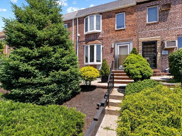 6361 76th Street, Middle Village NY 11379