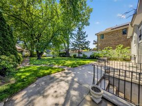 146-24 Bayside Avenue, Flushing NY 11354