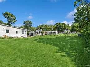 9 7th Street, Jamesport NY 11947