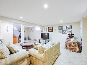 42 Beechwood Lane, North New Hyde Park NY 11040