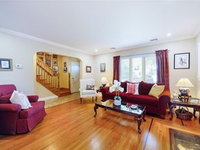 42 Beechwood Lane, North New Hyde Park NY 11040