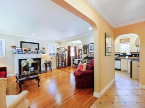 42 Beechwood Lane, North New Hyde Park NY 11040