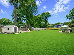 4 Green Terrace, Ridge NY 11961