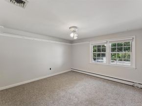 29 Squiretown Road D, Hampton Bays NY 11946