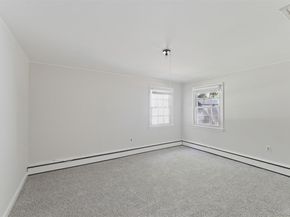 29 Squiretown Road D, Hampton Bays NY 11946