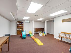 1 Fox Hollow Court, Dix Hills NY 11746