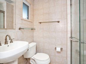 27 Coronet Lane, Plainview NY 11803