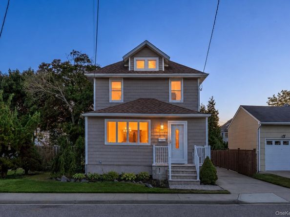 2500 Centre Avenue, Bellmore NY 11710