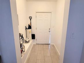 69-21 78th Street, Middle Village NY 11379