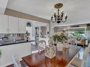 121 W 15th Street, Deer Park NY 11729
