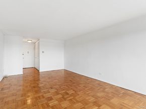 1815 215th Street 6C, Bayside NY 11360