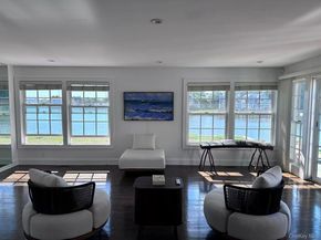 Undisclosed Address #1011516, Massapequa NY 11758