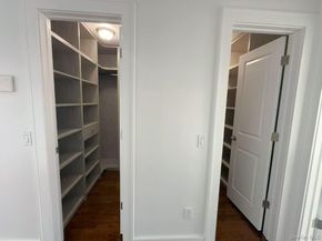 Undisclosed Address #1011516, Massapequa NY 11758