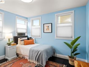 1076 61St St, Oakland CA 94608