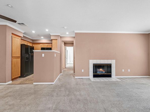 51 Bellington Cmn 8, Livermore CA 94551