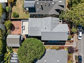 2714 Alcatraz Ave, Berkeley CA 94705