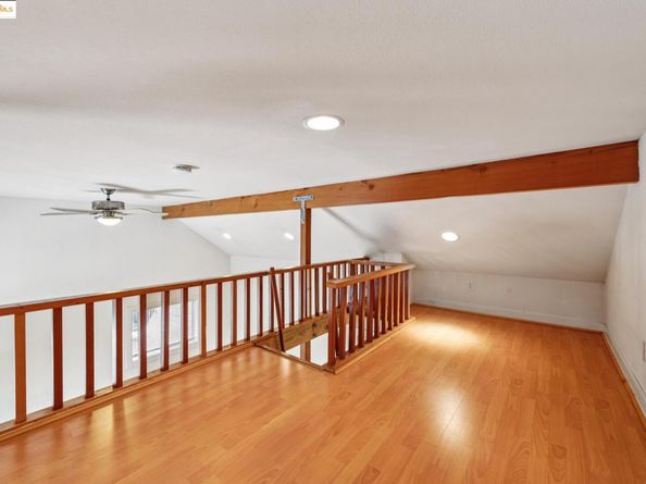 2714 Alcatraz Ave, Berkeley CA 94705